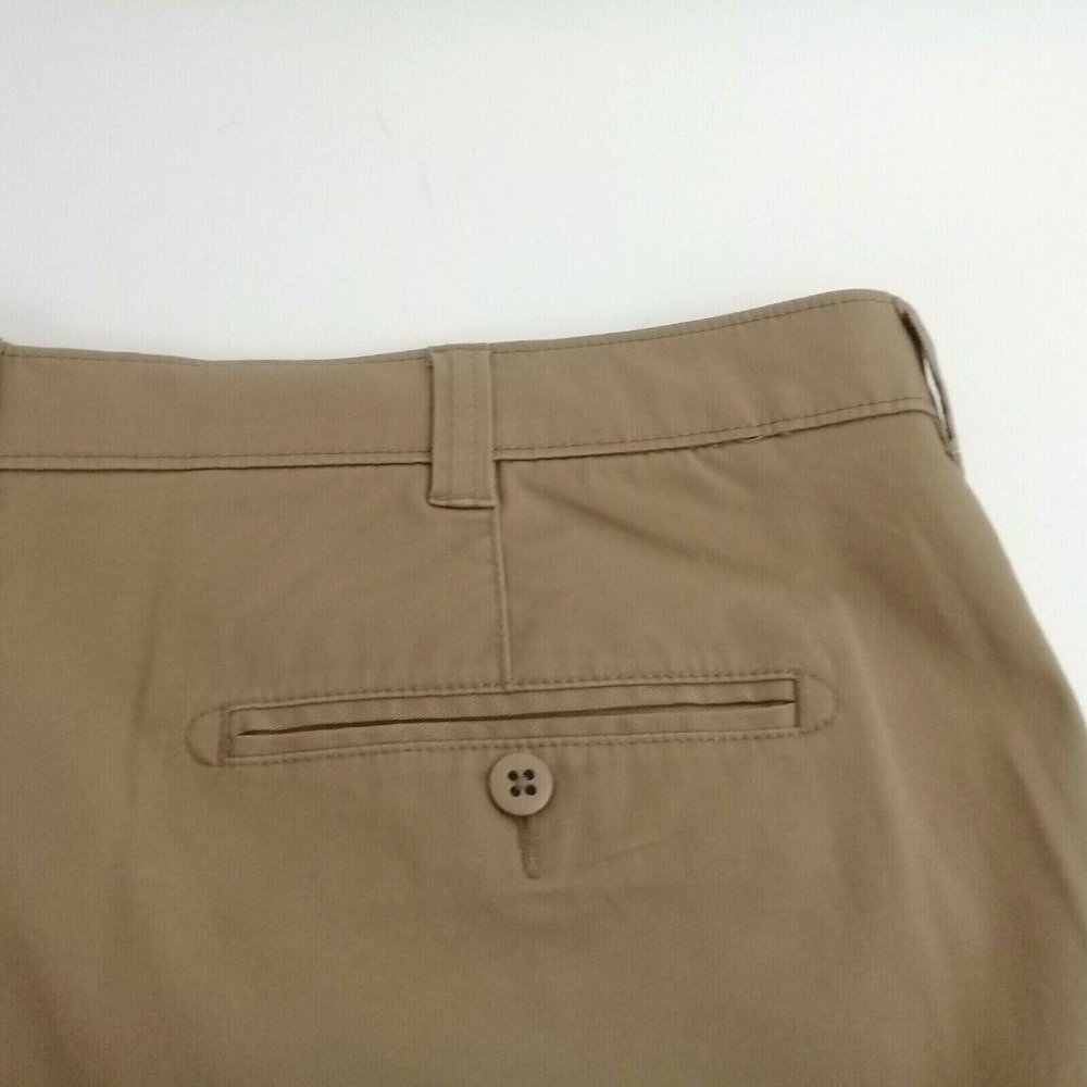 Bundle “3 x $20" Cremieux Madison Men's NEW Flat-Front Stretch 9" Shorts 40 - Picture 5 of 6